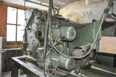 Chipper, grinder “Rudnick & Enners TH 210/50 Chipper, grinder “Rudnick & Enners TH 210/50